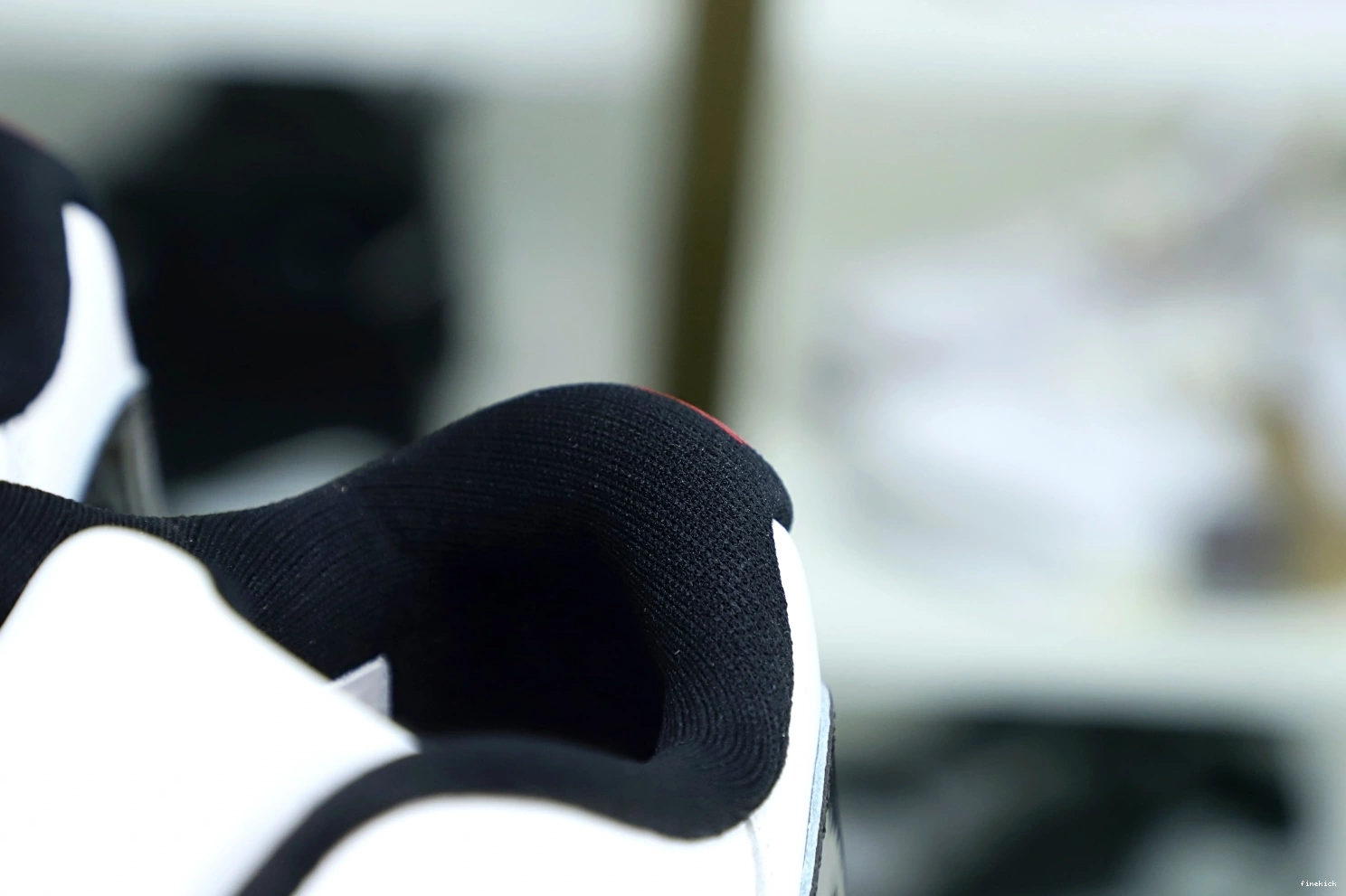 11 JORDAN AIR BRED WHITE LOW 1221